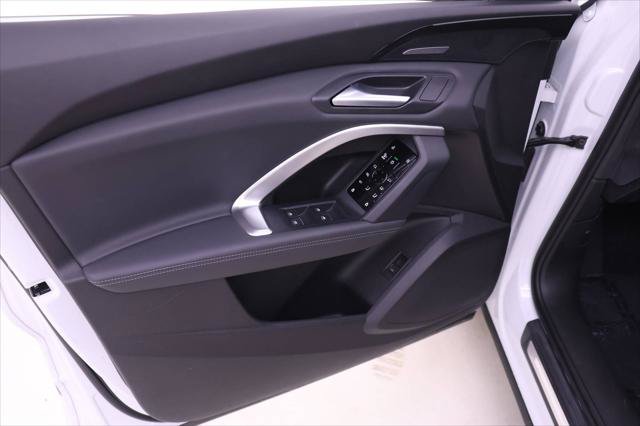 Certified 2025 Audi Q5 Premium AWD/4WD image 12