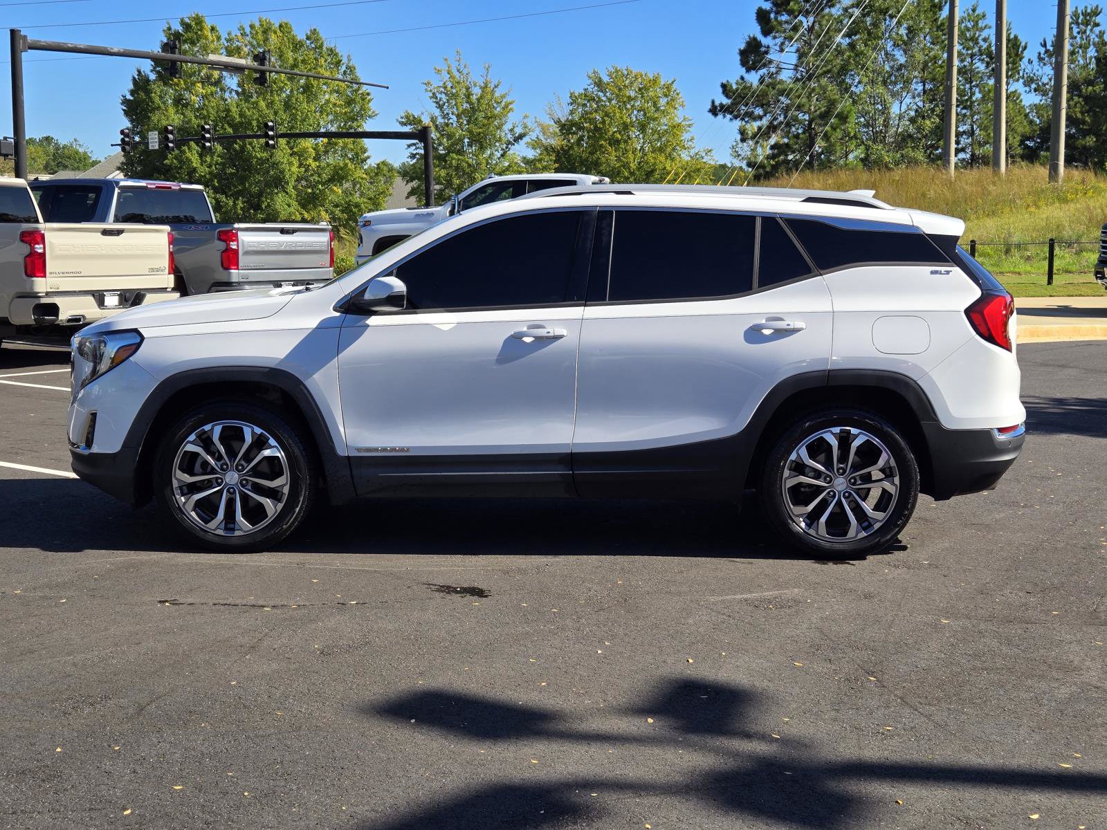 Used 2019 GMC Terrain SLT w/ Preferred Package FWD image 13