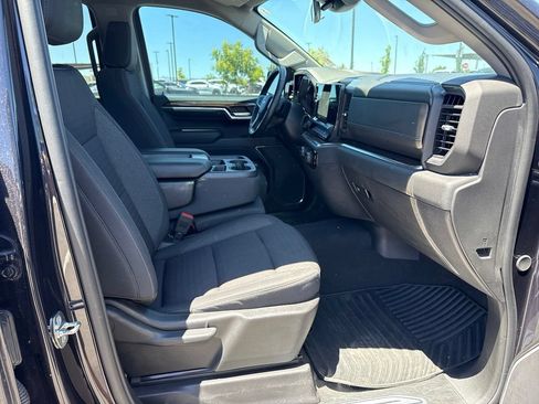 Used 2024 Chevrolet Silverado 1500 LT AWD/4WD image 29