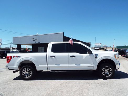 Used 2021 Ford F150 XLT w/ Equipment Group 301A Mid image 4