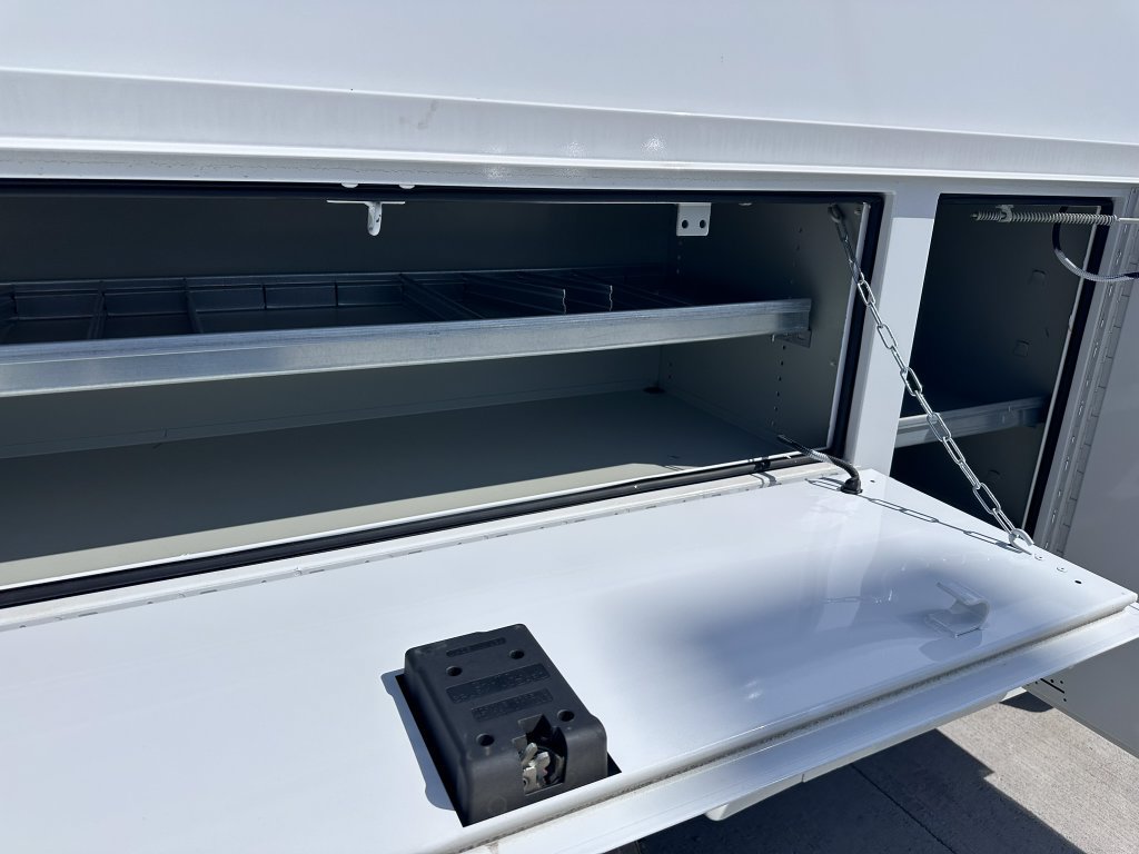 New 2024 Ford F550 4x4 Regular Cab Super Duty image 63