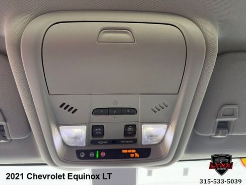 Used 2021 Chevrolet Equinox LT image 28