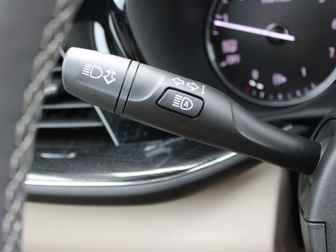 Used 2023 Buick Envision Essence w/ Technology Package I AWD/4WD image 36