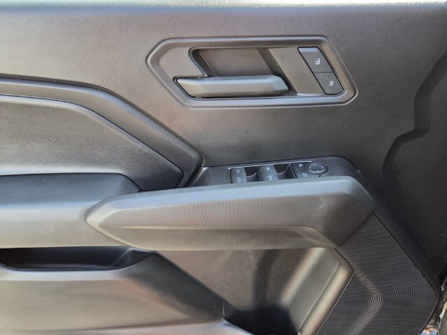 Used 2024 Chevrolet Colorado Trail Boss w/ Technology Package AWD/4WD image 17