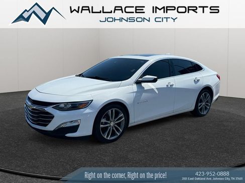 Used 2023 Chevrolet Malibu LT w/ Driver Confidence Package FWD image 2