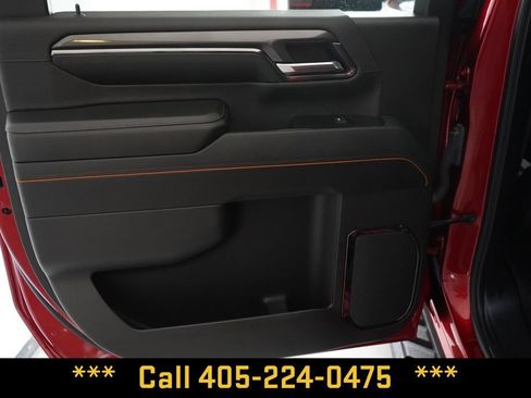 Used 2024 GMC Sierra 2500 AT4 w/ AT4 Preferred Package AWD/4WD image 34
