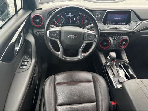 Used 2022 Chevrolet Blazer RS w/ Enhanced Convenience Package image 19