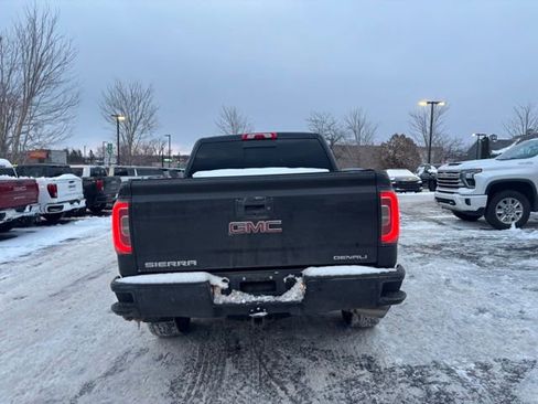 Used 2018 GMC Sierra 1500 Denali w/ Denali Ultimate Package image 7