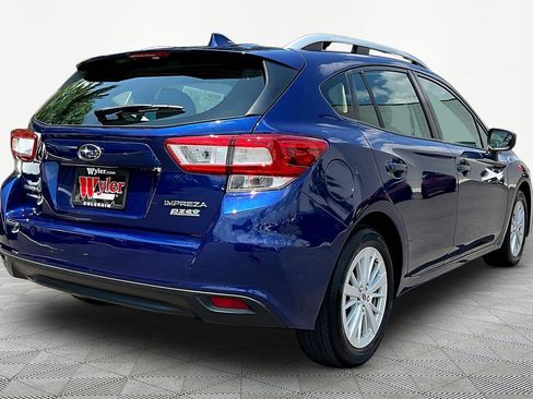 Used 2017 Subaru Impreza 2.0i Premium AWD/4WD image 6