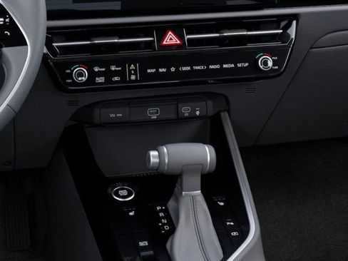 New 2026 Kia Niro EX image 24