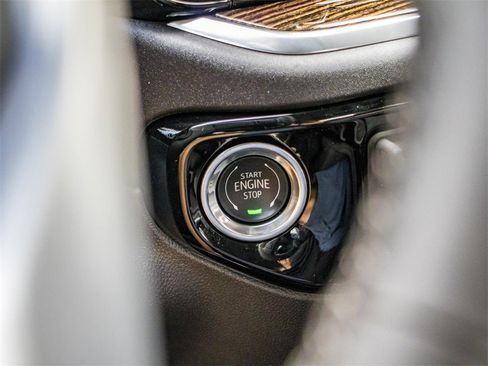 New 2026 GMC Sierra 1500 Elevation image 25