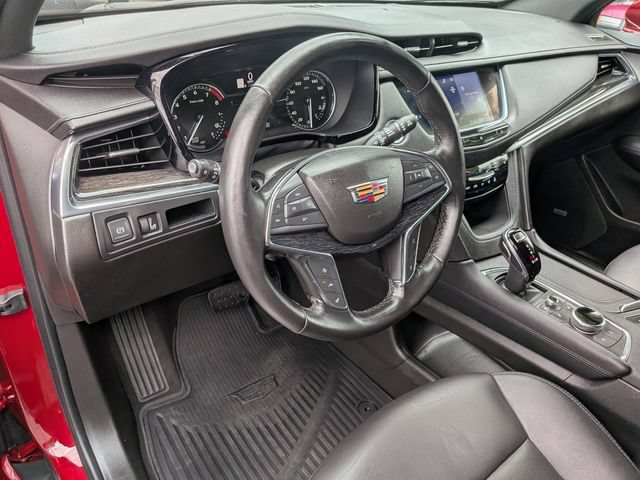Used 2020 Cadillac XT5 Premium Luxury AWD/4WD image 11