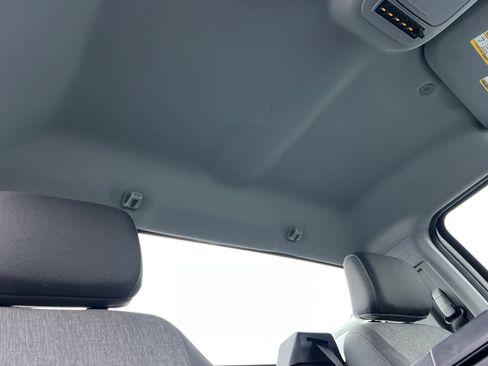 Used 2024 Ford F250 XL w/ XL Chrome Package image 16