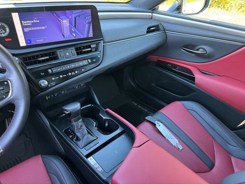 Certified 2023 Lexus ES 350 F Sport image 34