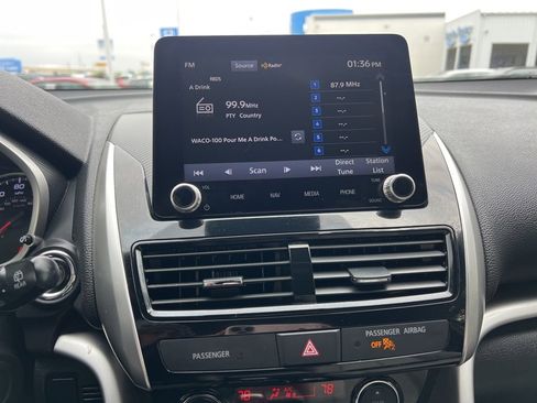 Used 2022 Mitsubishi Eclipse Cross SEL image 30