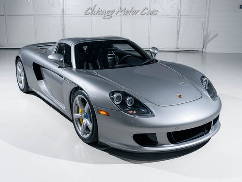 Used 2005 Porsche Carrera GT RWD image 48