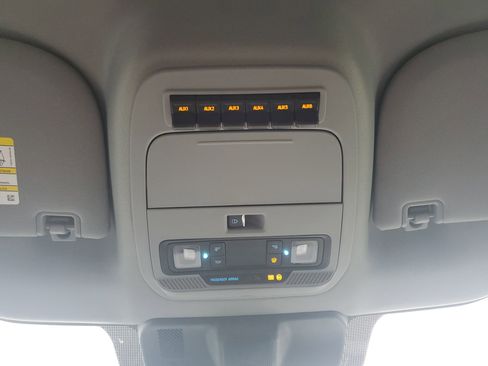 New 2026 Ford F250 XLT w/ XLT Premium Package image 25