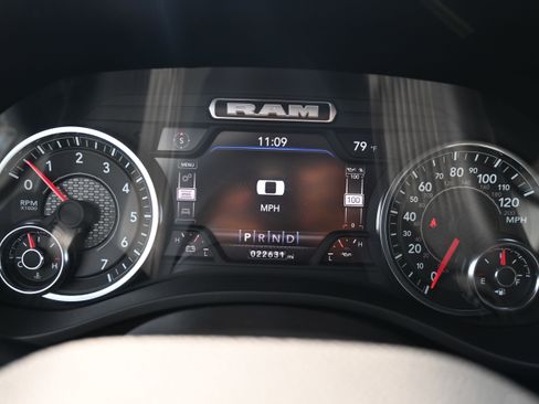 Used 2023 RAM 1500 Big Horn image 21