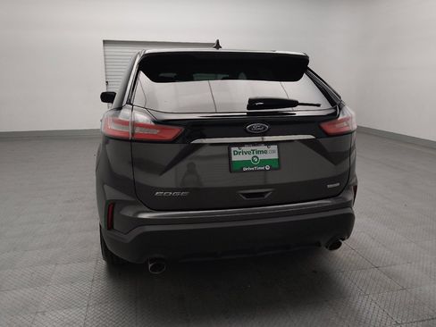 Used 2019 Ford Edge SE FWD image 6