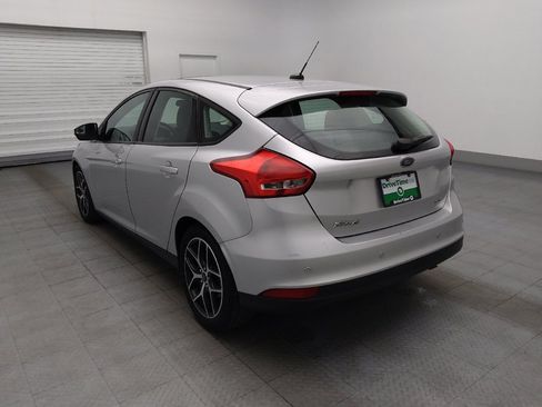 Used 2018 Ford Focus SEL FWD image 5