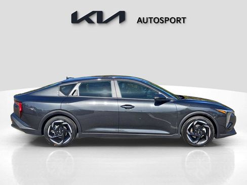 New 2026 Kia K4 EX image 7