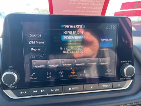 Used 2023 Nissan Rogue SV image 49