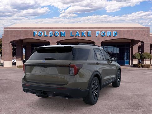 New 2026 Ford Explorer ST-Line RWD image 8