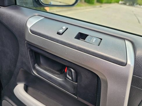 Used 2012 Toyota 4Runner SR5 w/ Convenience Pkg image 29