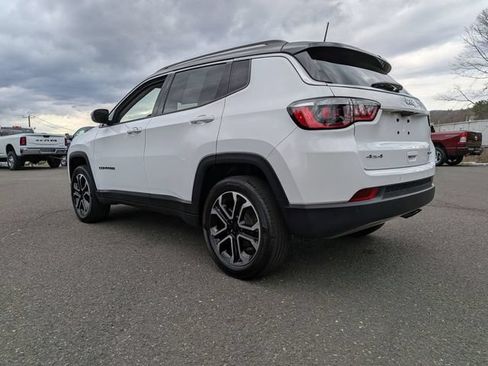 Certified 2022 Jeep Compass Limited AWD/4WD image 8