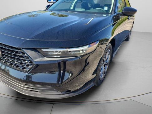 Used 2023 Honda Accord EX image 13