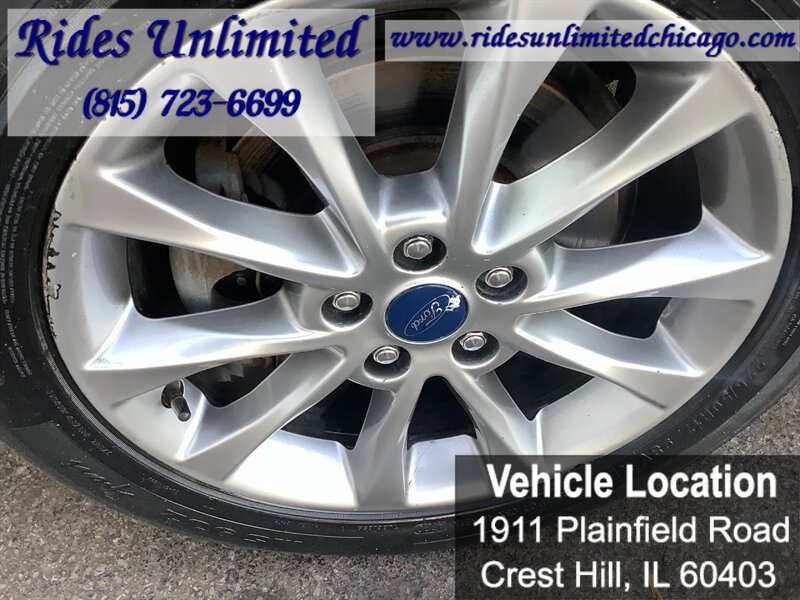Used 2017 Ford Escape SE w/ SE Sport Appearance Package FWD image 39