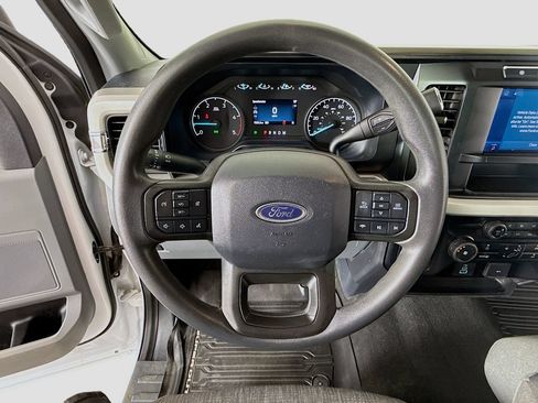Used 2024 Ford F250 XLT w/ FX4 Off-Road Package AWD/4WD image 11
