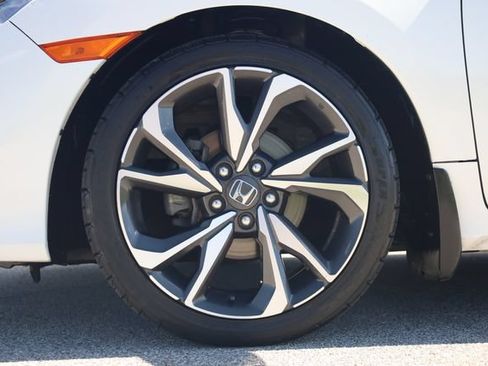 Used 2020 Honda Civic Touring image 8