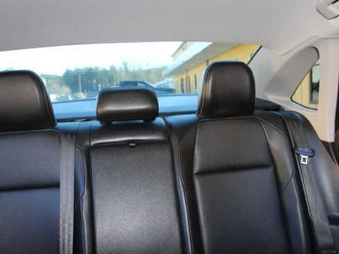Used 2019 Volkswagen Jetta SE FWD image 15