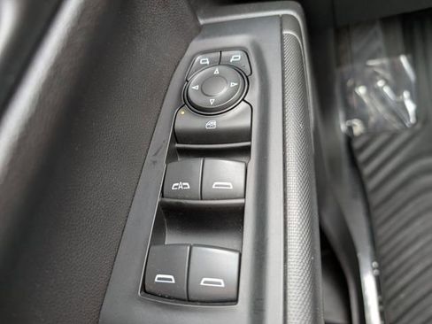 Used 2019 Chevrolet Silverado 1500 Custom w/ Custom Value Package image 20