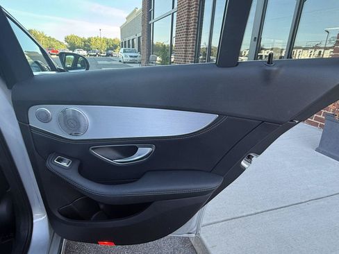 Used 2015 Mercedes-Benz C 300 Sedan image 22