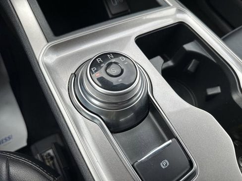 Certified 2024 Ford Edge SEL image 18