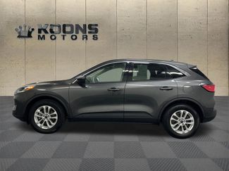 Used 2020 Ford Escape SE video 4