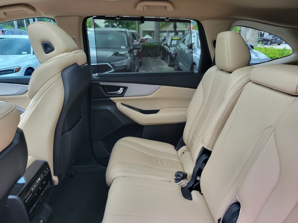 Used 2022 Acura MDX w/ Technology Package FWD image 12