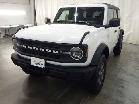 New 2025 Ford Bronco Big Bend image 9