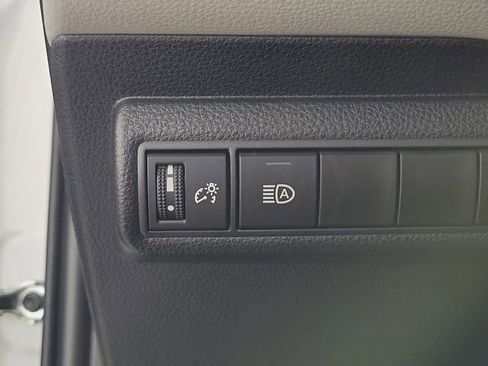 Used 2026 Toyota Corolla LE FWD image 23