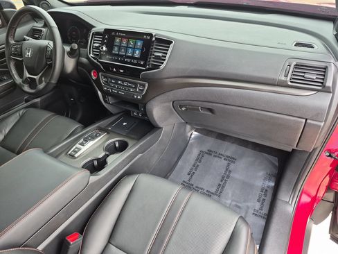 Certified 2025 Honda Ridgeline TrailSport image 32