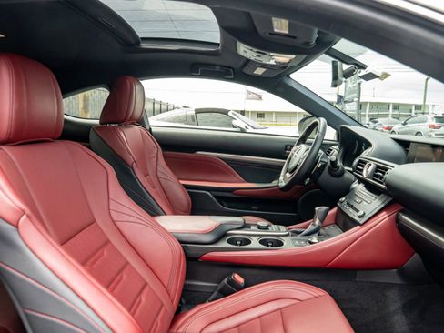 Used 2017 Lexus RC 200t F Sport RWD image 43