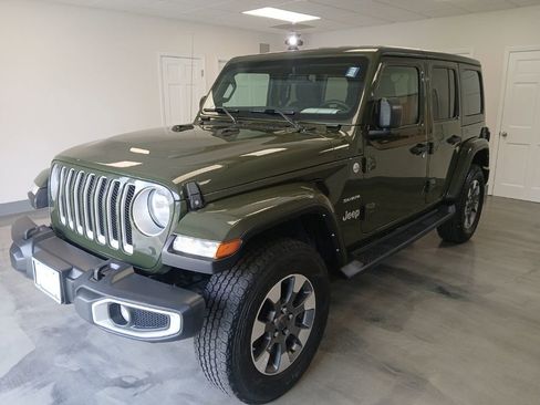 Used 2021 Jeep Wrangler Unlimited Sahara w/ Safety Group AWD/4WD image 4