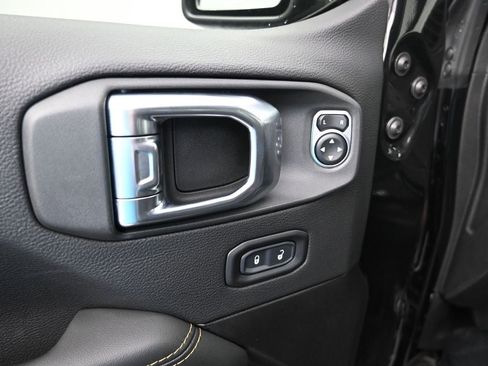 New 2025 Jeep Wrangler Unlimited Sahara image 11