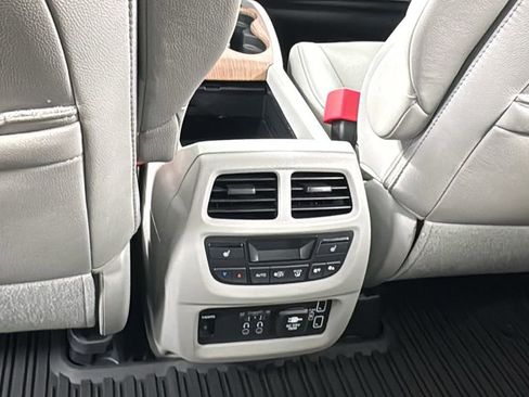 Used 2022 Honda Pilot Elite image 42