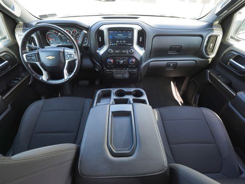 Used 2021 Chevrolet Silverado 1500 LT image 35