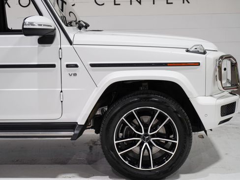 Used 2024 Mercedes-Benz G 550 image 24