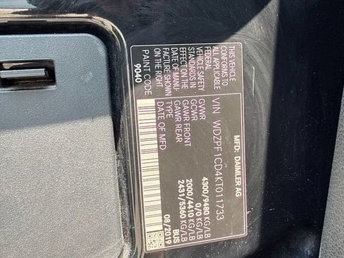 Used 2019 Mercedes-Benz Sprinter 2500 w/ Acoustic Package image 35