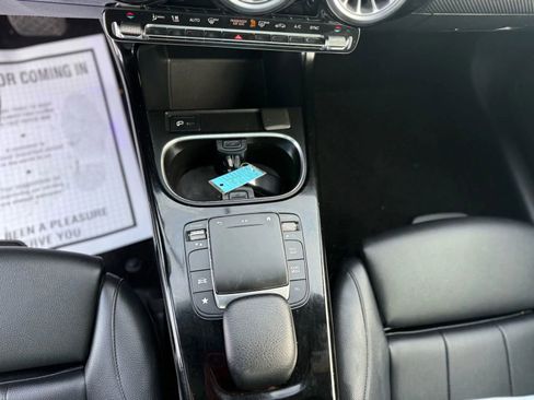 Used 2021 Mercedes-Benz CLA 250 4MATIC image 24